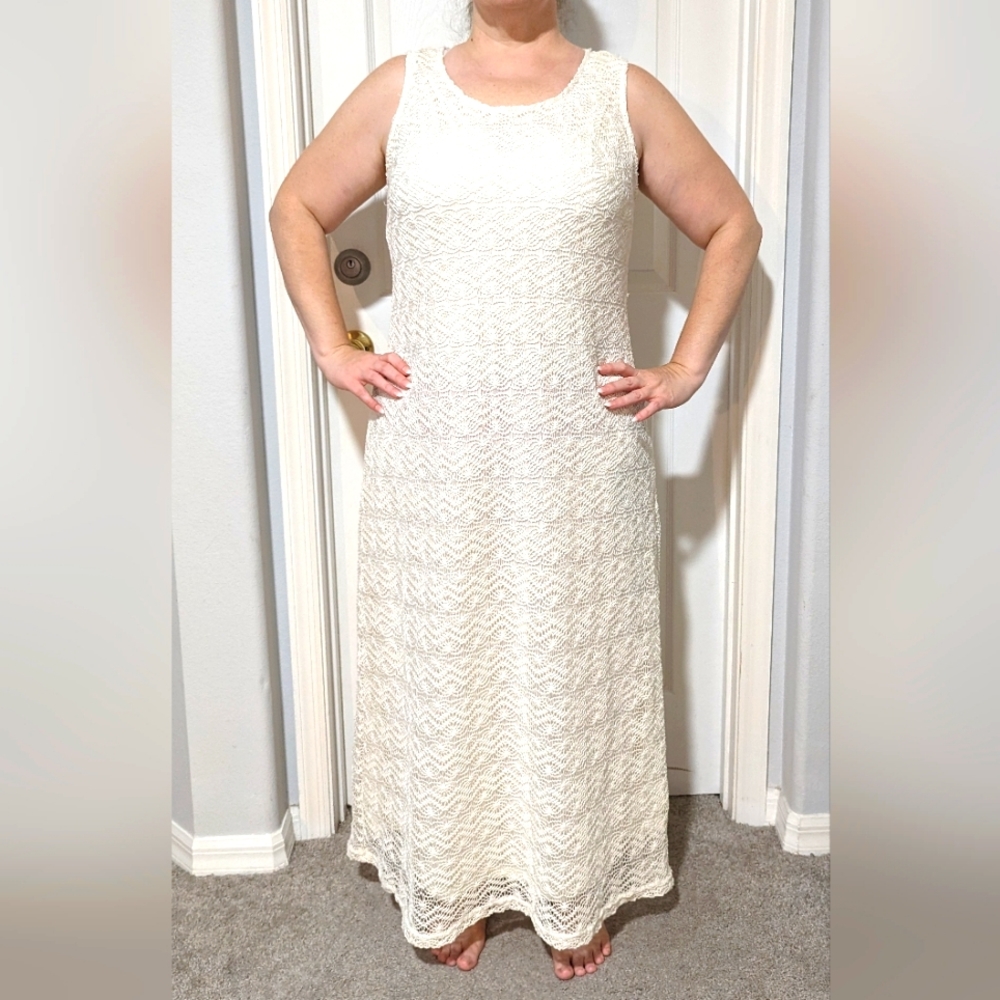 Cream cored lace maxi dress 16w
